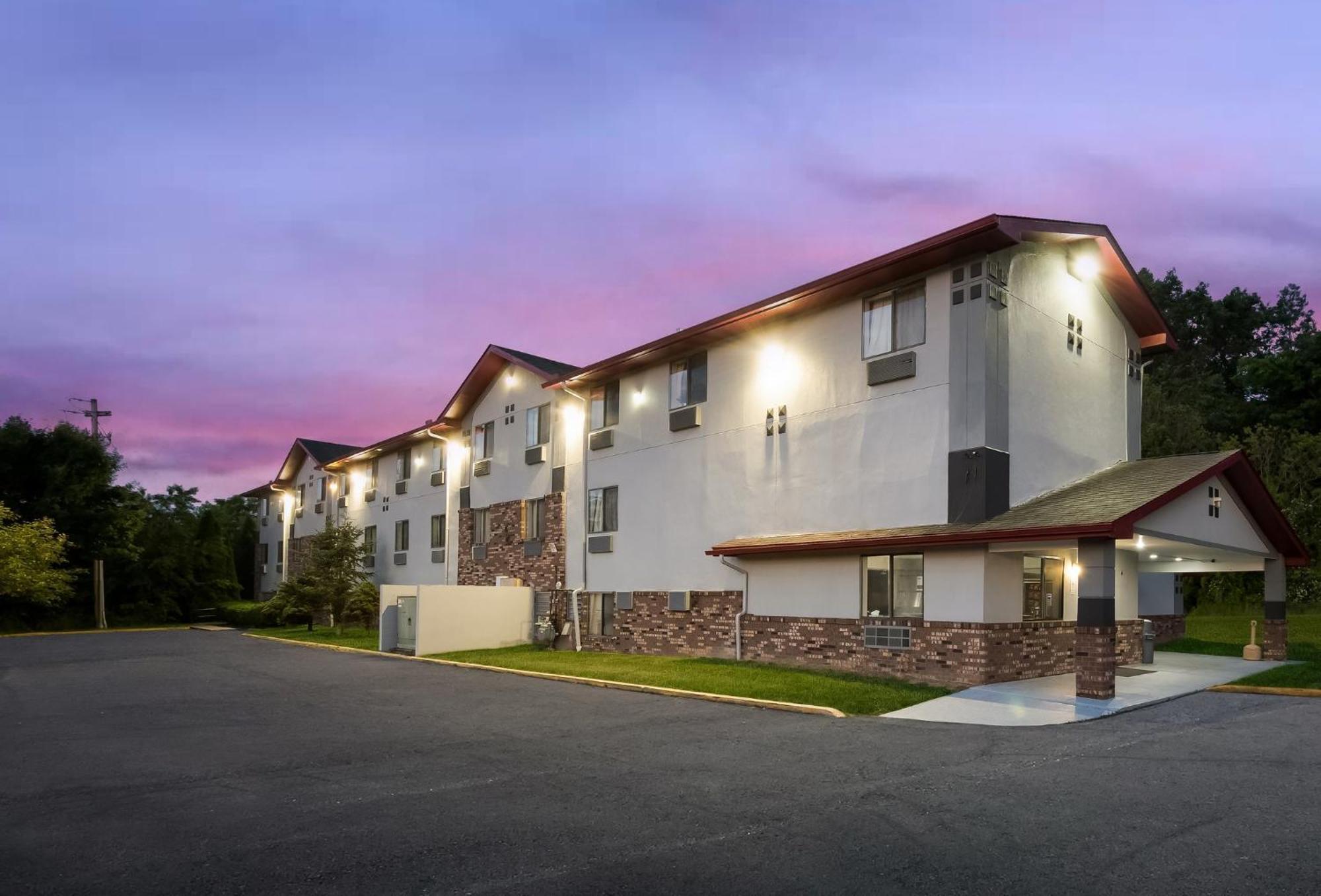 Red Roof Inn Мэнсфилд Экстерьер фото